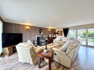 Photo 2- click for photo gallery